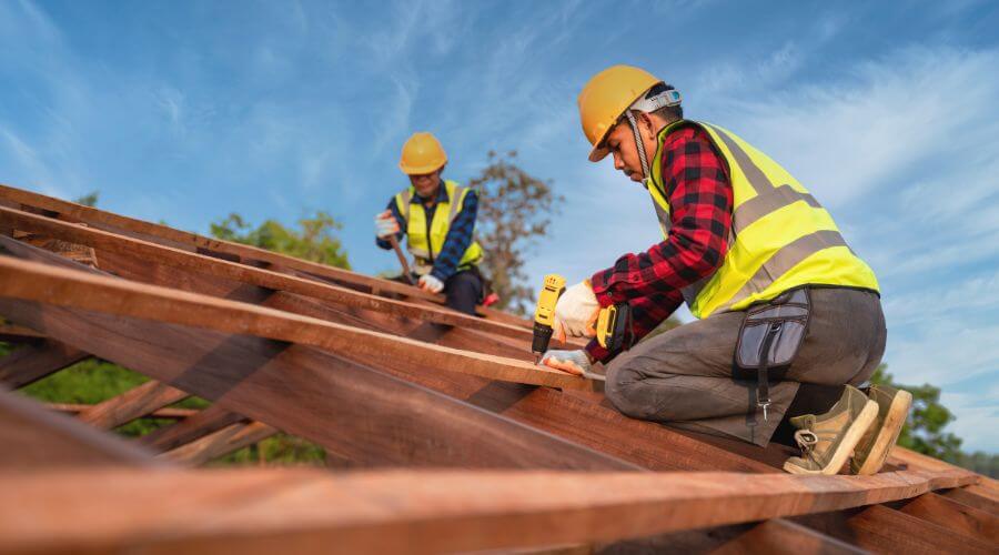 Professional Flat Roofing Installation services in Clinton, KY